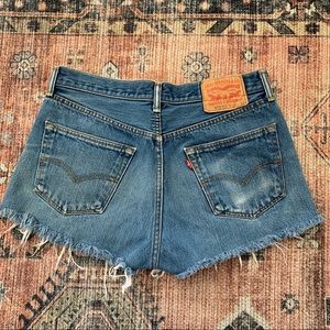 Levi’s Vintage 90’s 501 Cutoff Jean Shorts